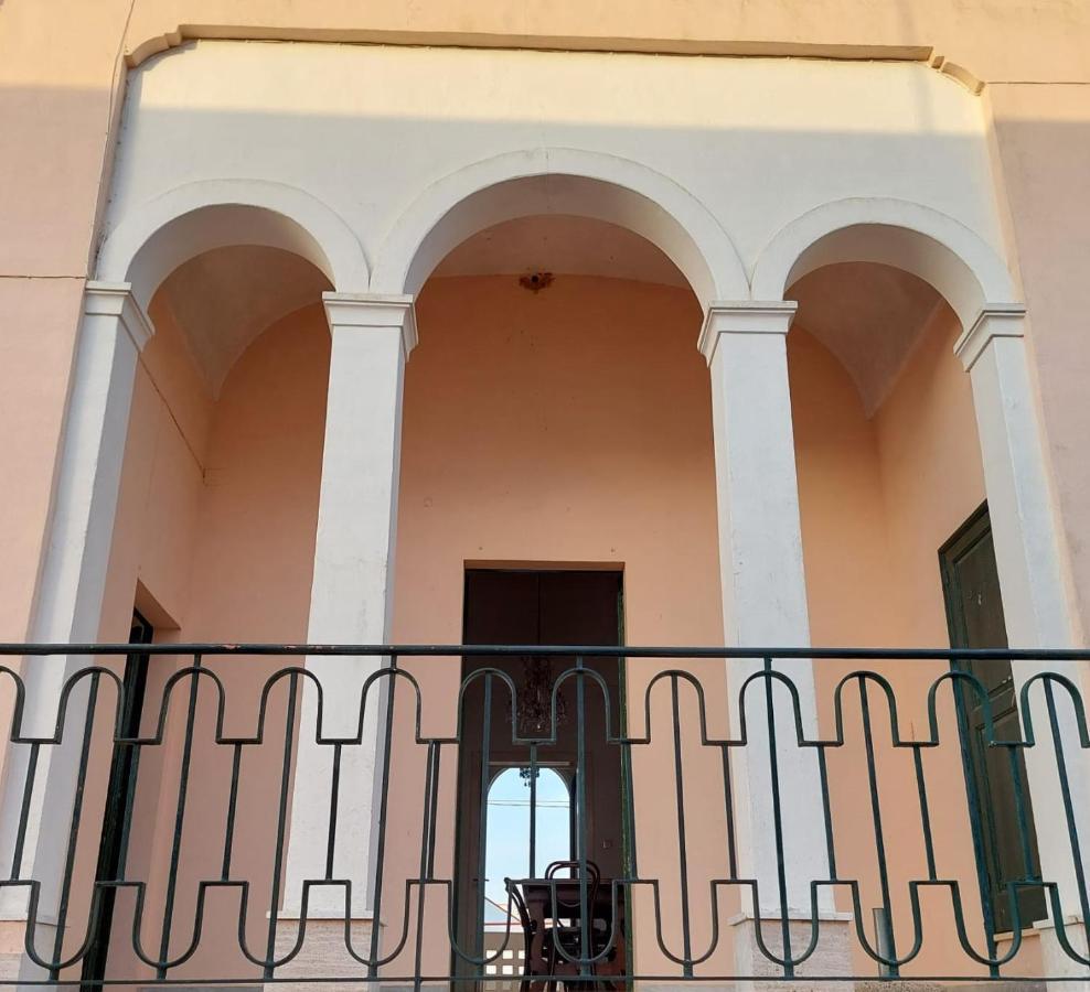 Villa Nel Salento - Ampie Camere E Giardino, Fino A 9 Persone Barbarano del Capo Bagian luar foto