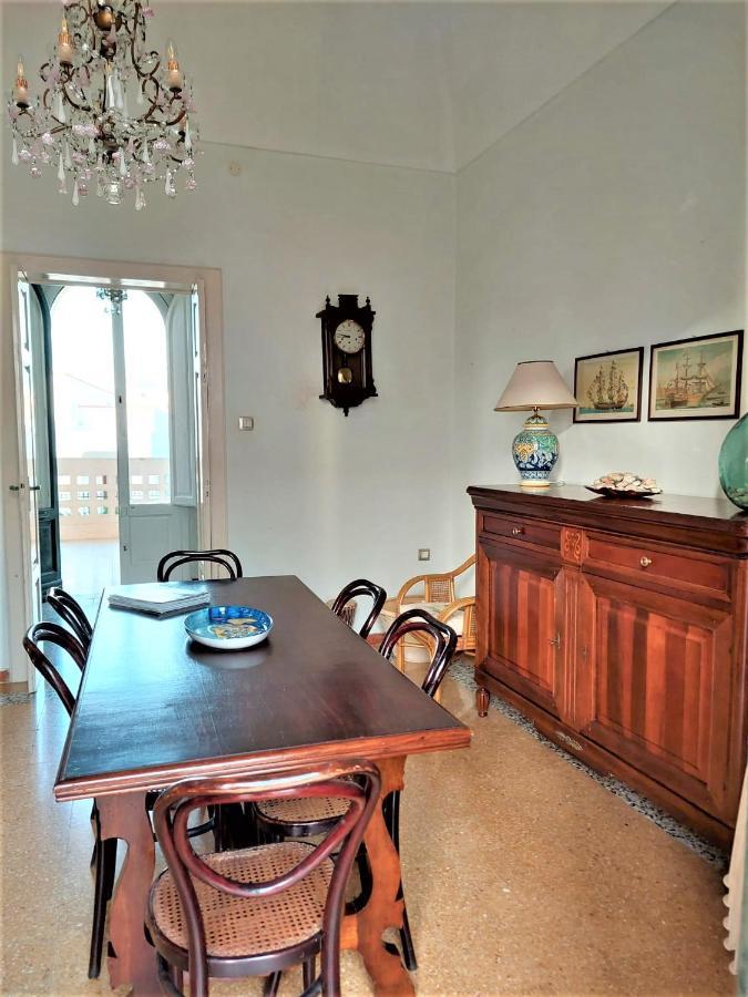 Villa Nel Salento - Ampie Camere E Giardino, Fino A 9 Persone Barbarano del Capo Bagian luar foto